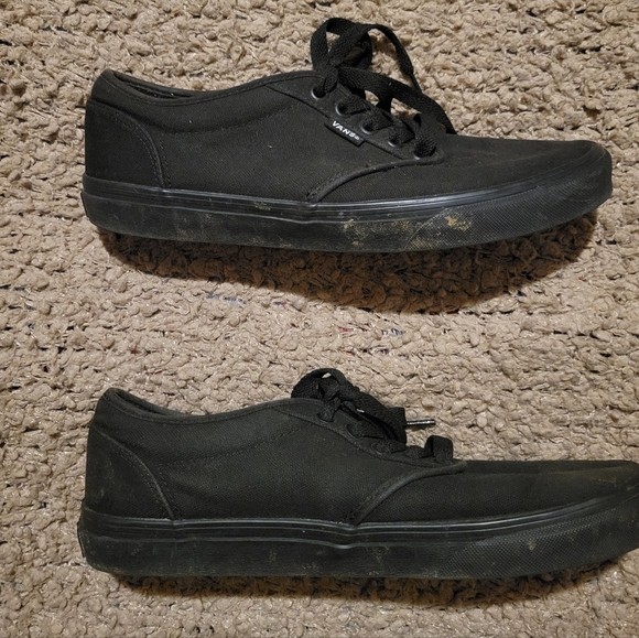 Vans Other - Mens VANS Canvas Shoes Black Size 8.5
